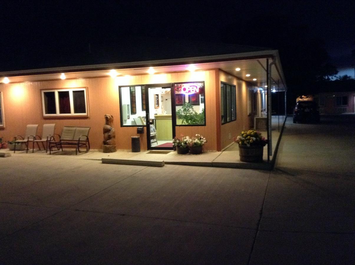 Wheels Motel Greybull Экстерьер фото