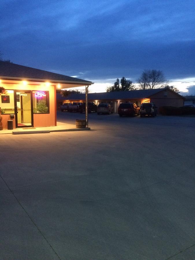 Wheels Motel Greybull Экстерьер фото