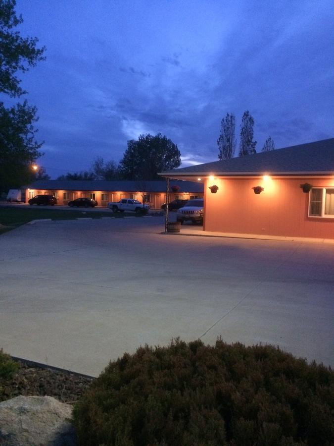Wheels Motel Greybull Экстерьер фото